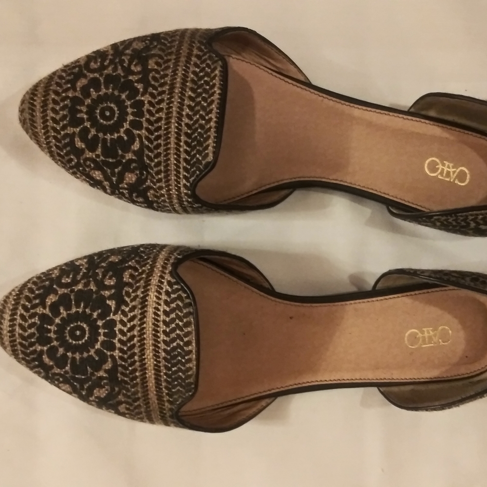 Patterned Shoes - Picture 4 of 4